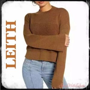 Leith Mock Neck Bell Sleeve Crop Brown Sweater